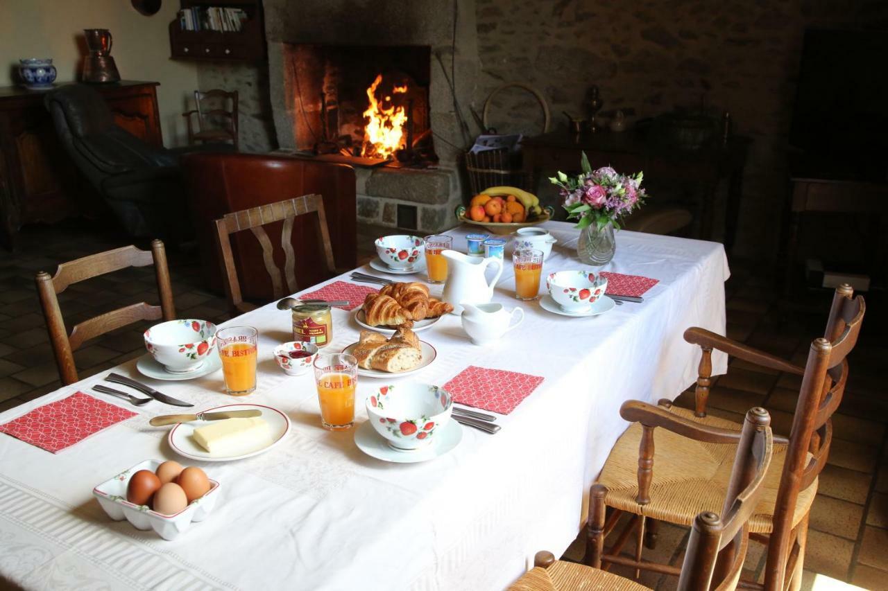 Chambre d'hôte Courtoux Saint-Denis-sur-Sarthon Extérieur photo